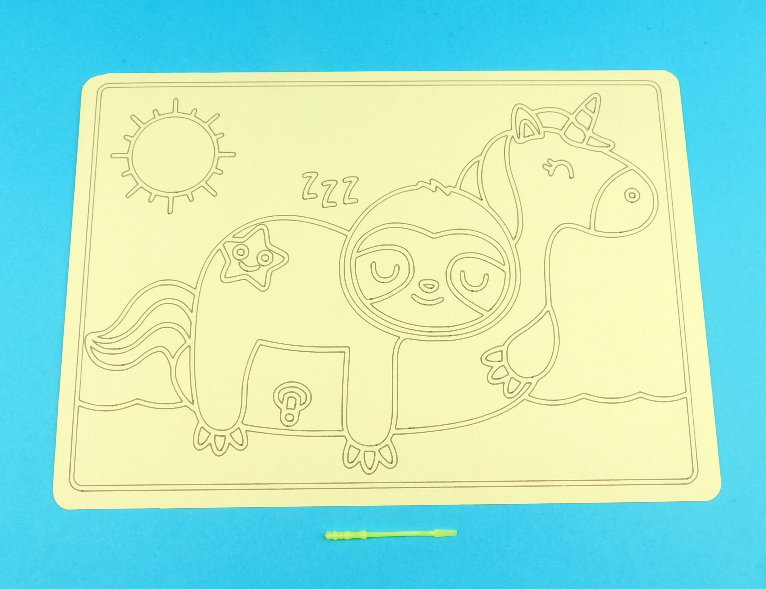 A4 Sloth on Unicorn Inflatable Sand Art Kit - Image 2