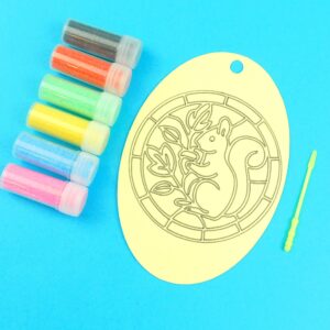 Oval Squirrel Sand Art Kit. Sand included
