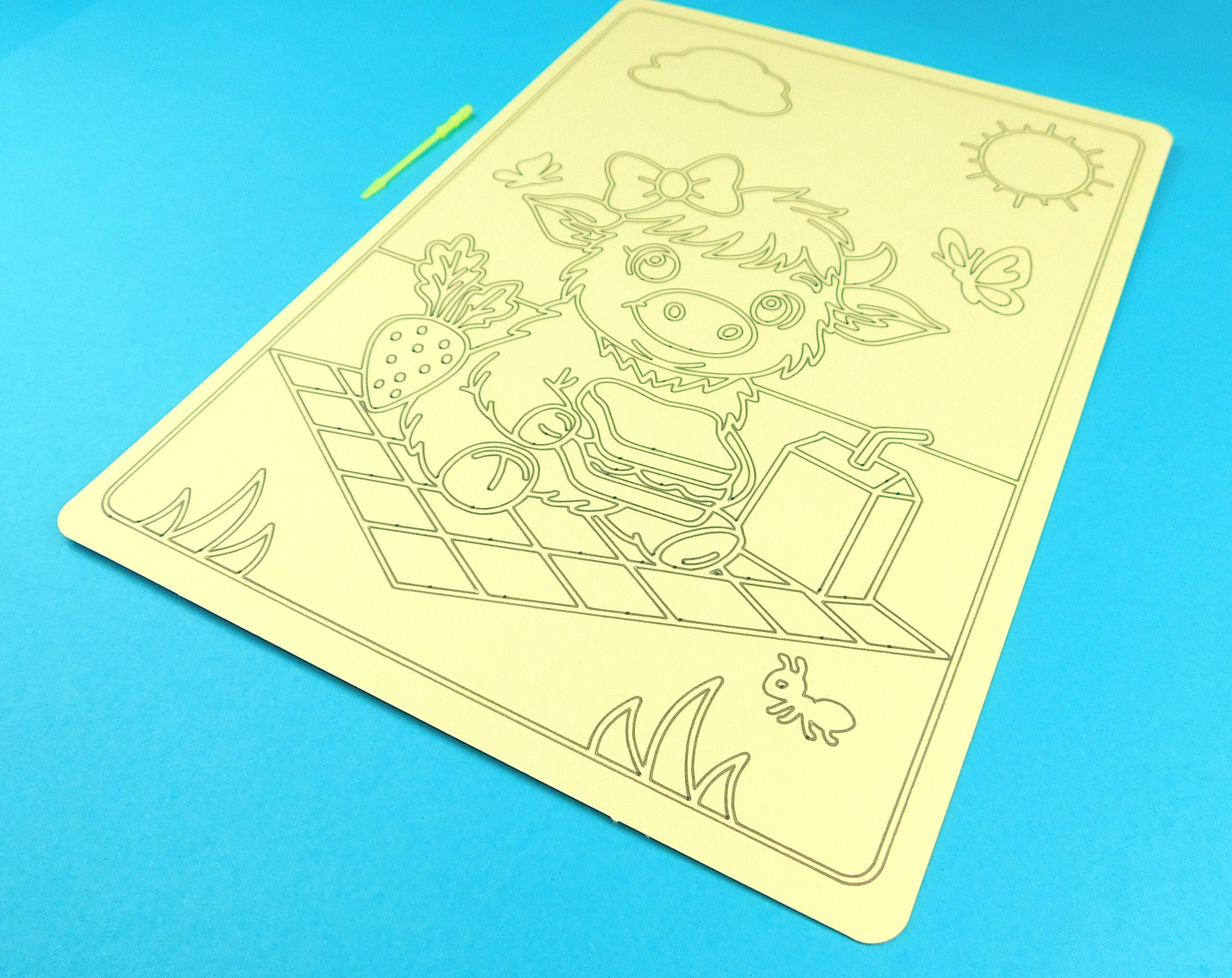 A4 Higland cow having a picnic Sand Art Kit - Image 9
