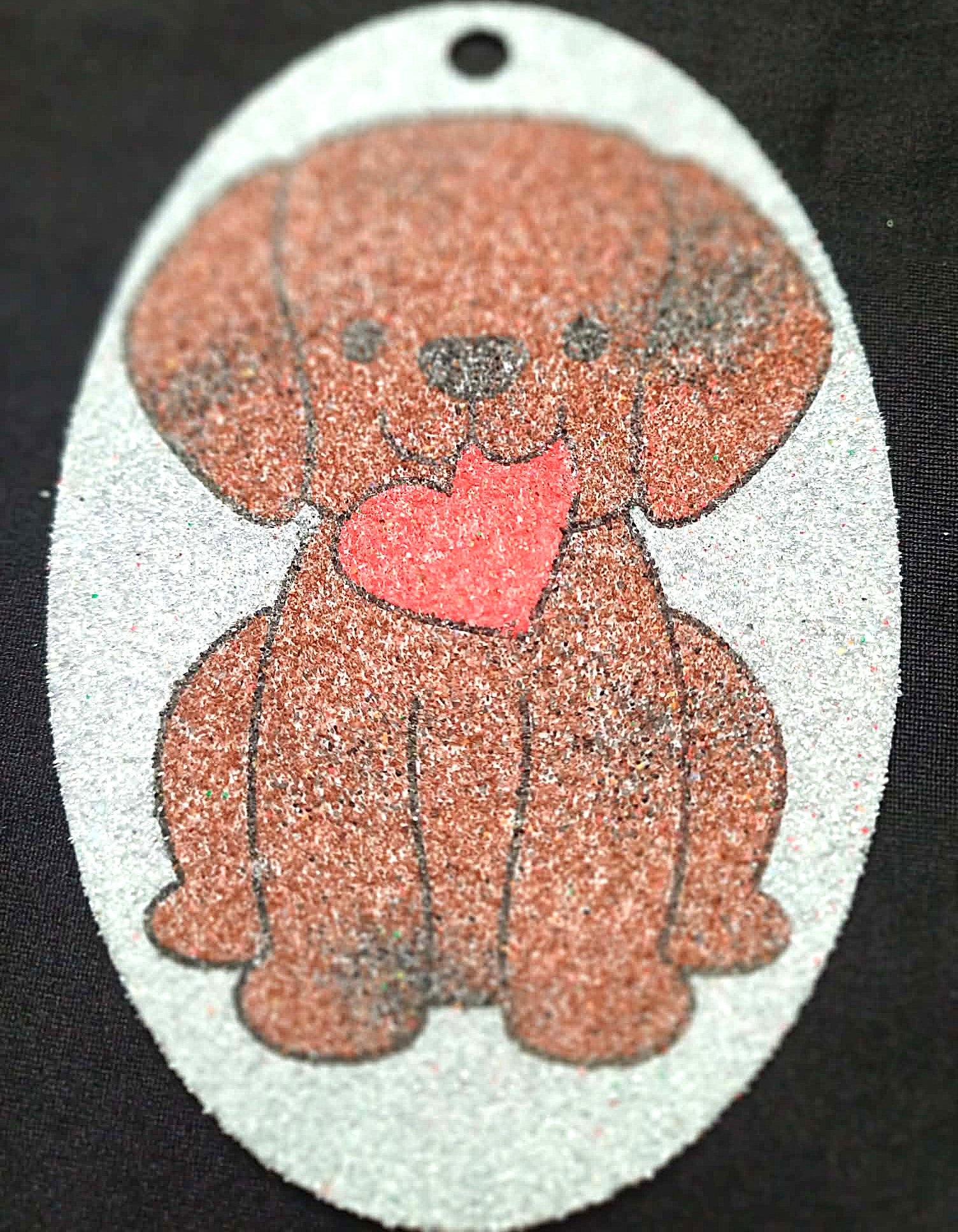 Oval Dog with Heart Sand Art Kit. - Image 14