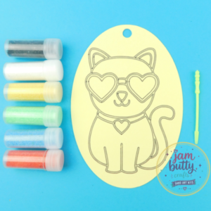 Oval Cat with Heart Sunglasses Sand Art Kit.