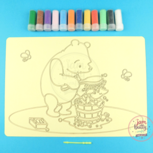 A4 Classic Winnie the Pooh bathing Piglet Sand Art Kit